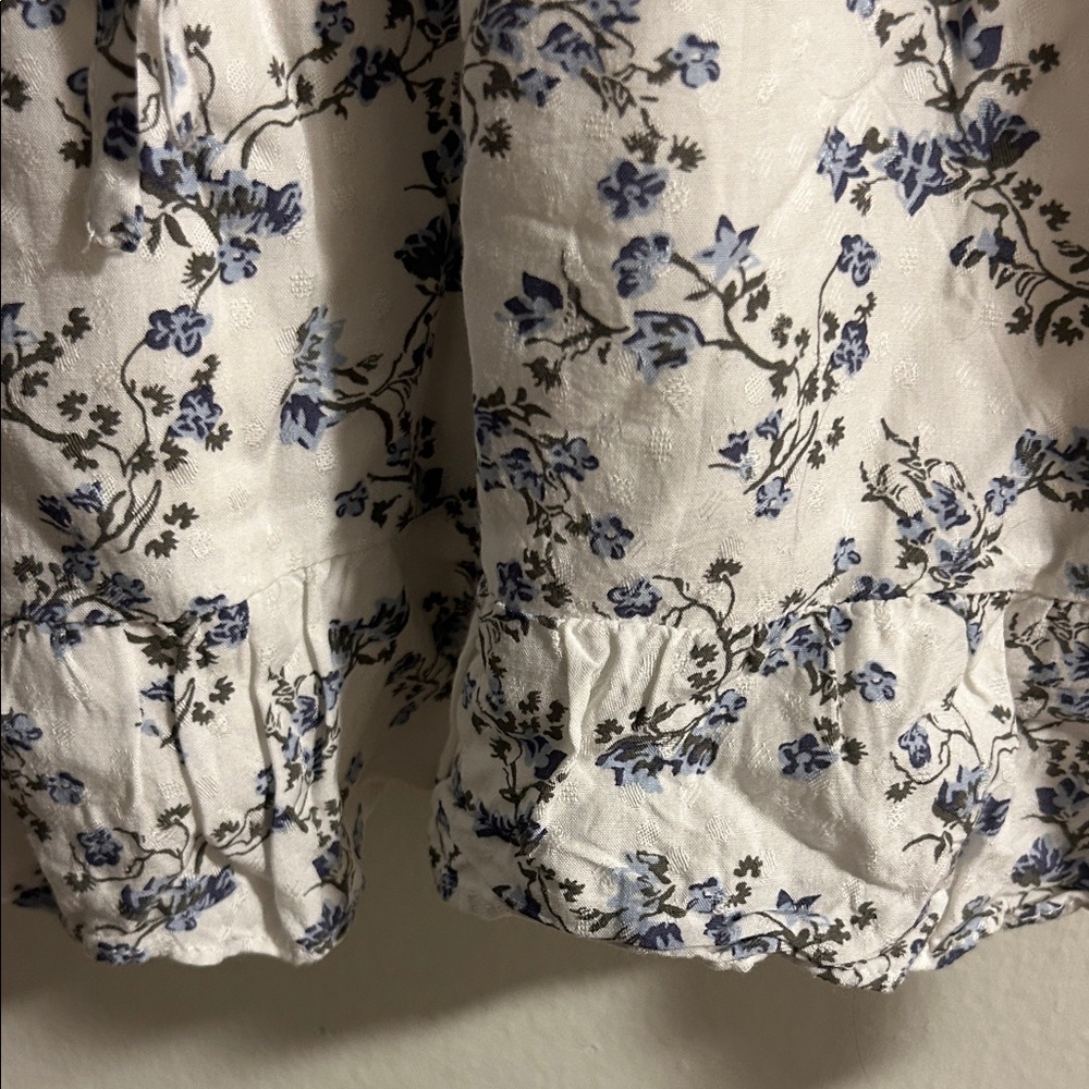Abercrombie White Dress with Blue Floral Print - Picture 4 of 6